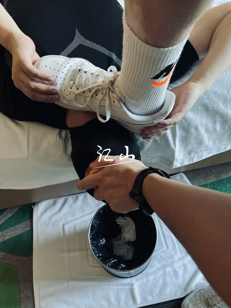 __江山 tweet media