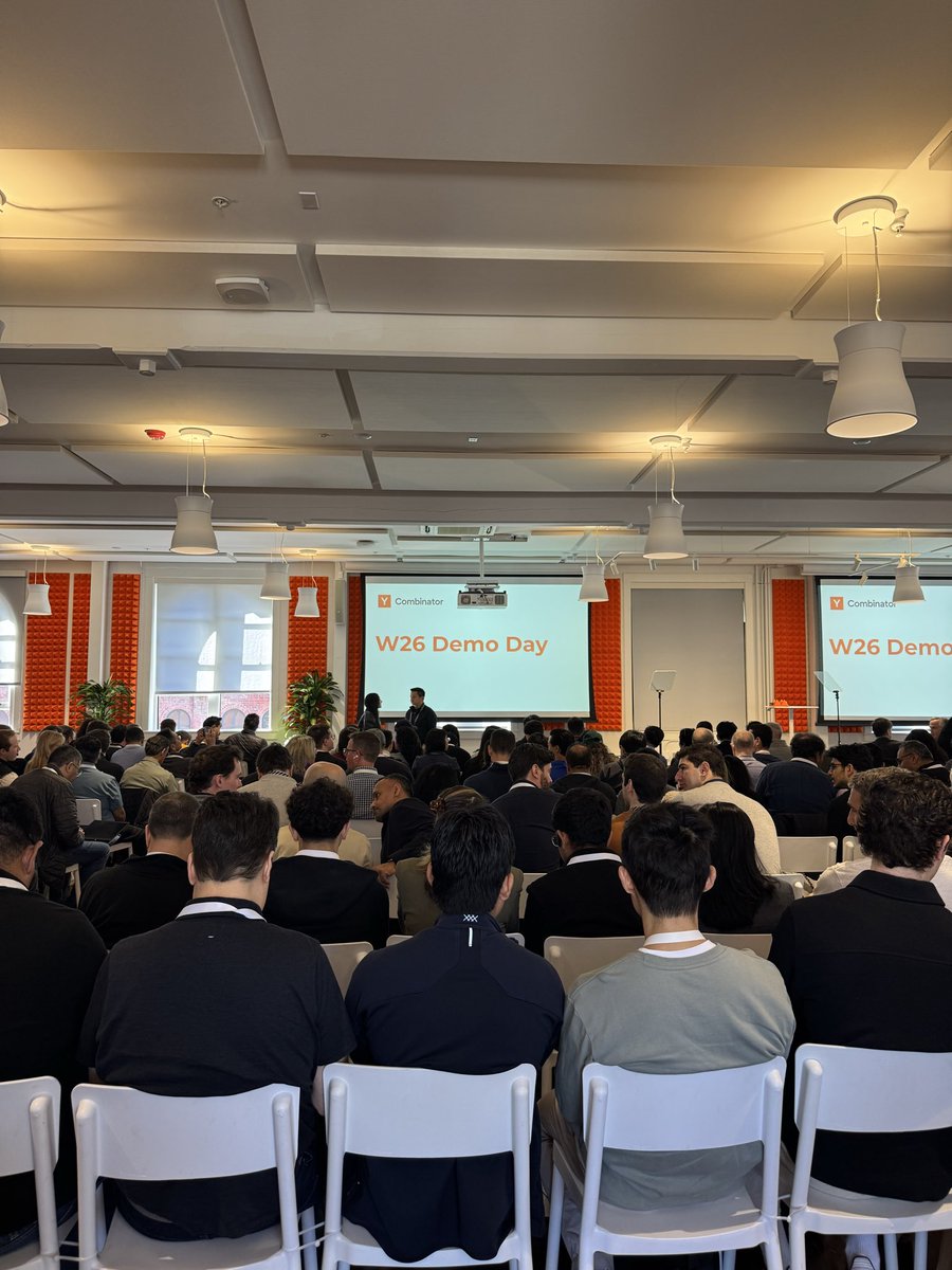 Vivian Midha Shen tweet media