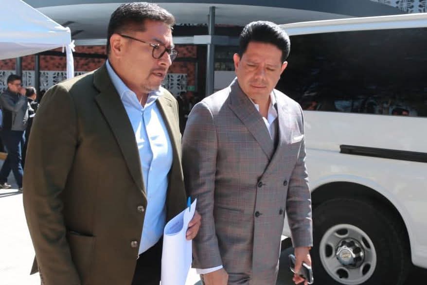 GraphosCcTlx tweet media