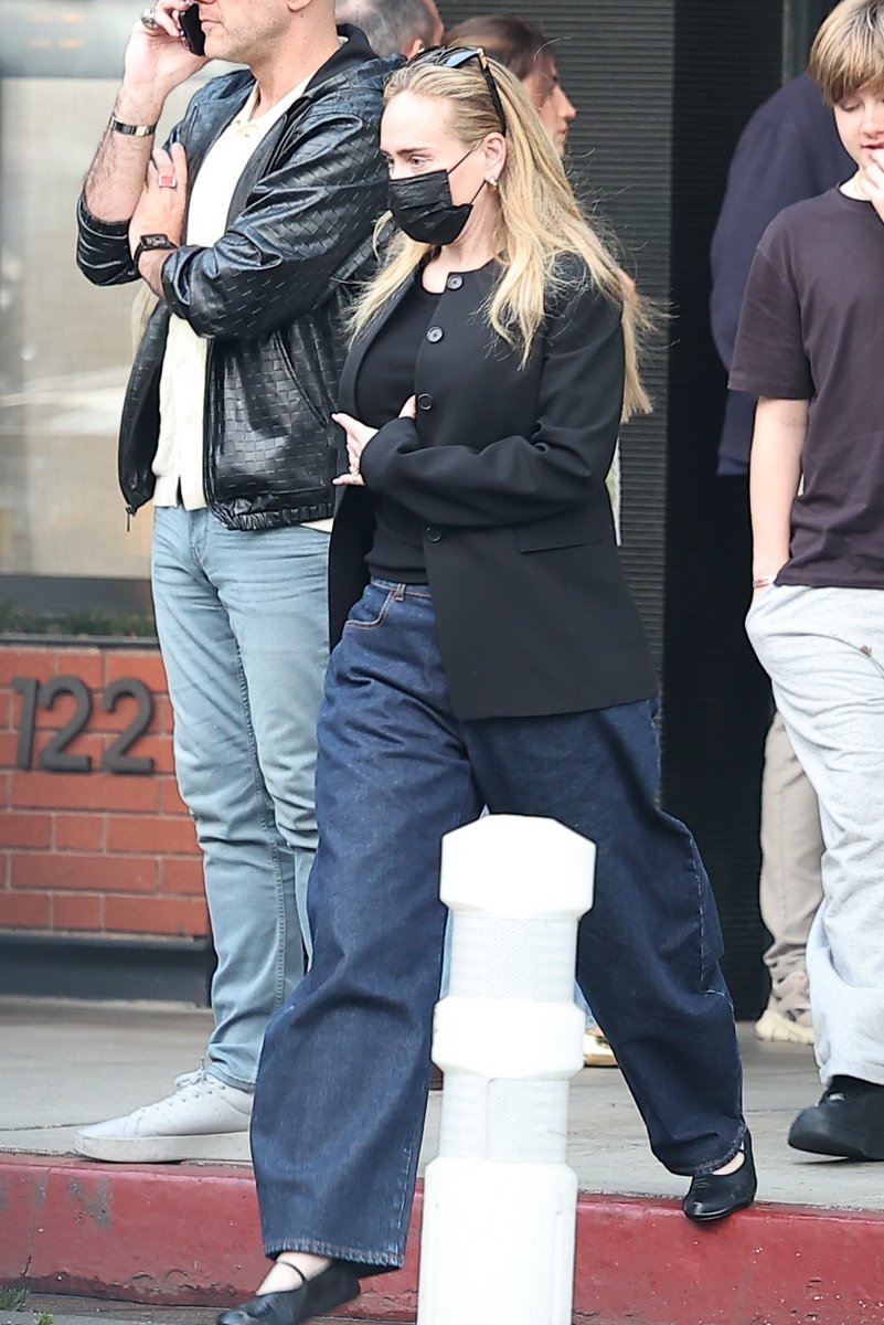 Adele Online Media tweet media