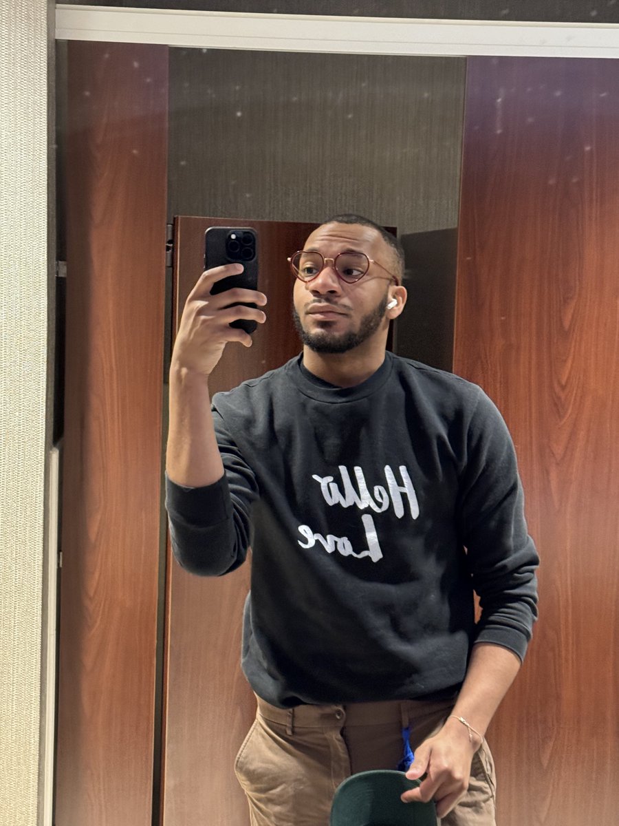 yeetzula the mic rula tweet media