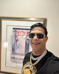 Emperador Julio Cesar tweet media