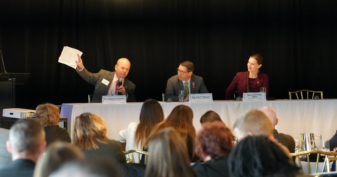 OHschoolboards's tweet image. Real conversations. Real impact.

Ohio school leaders heard directly from Gov. Mike DeWine and lawmakers today at the State Legislative Conference and shared what their students need — and why it matters.

#EducationLeadership #PublicEducation #OhioSchools