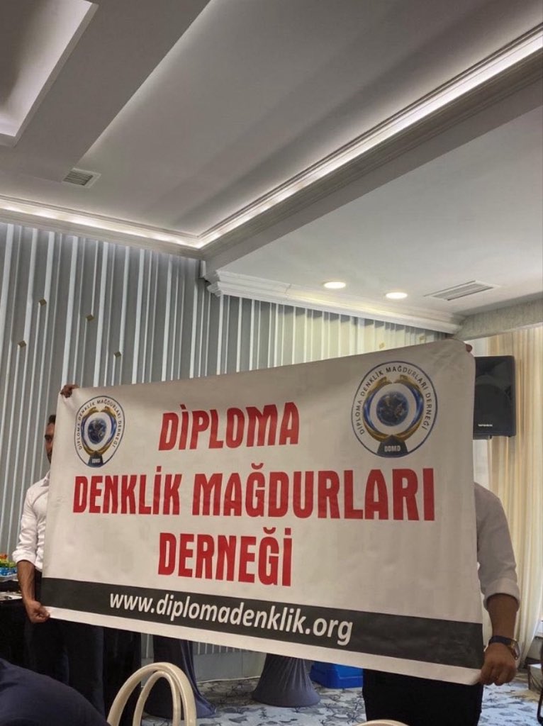 <a href="/DenklikDiploma/">Diploma Denklik Mağdurları Derneği</a> sadece bir konuşma değil;
binlerce gencin geleceğine uzanan güçlü bir iradedir.

104 bin denklik mağdurunun sesi olan Sayın Levent Uysal’a teşekkür ediyoruz.

Artık söz değil, çözüm zamanı.

#DenklikİçinLeventUysalSözü