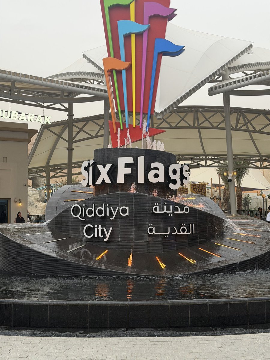 𝑹𝑶𝑩𝑰𝑵 tweet media