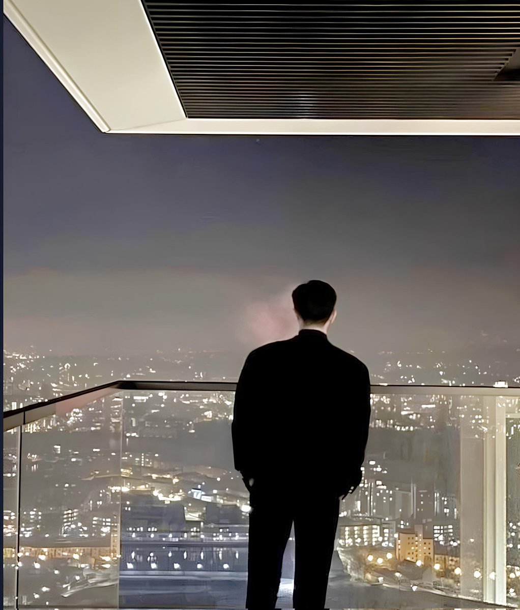 𝐇𝐚𝐲𝐨x tweet media