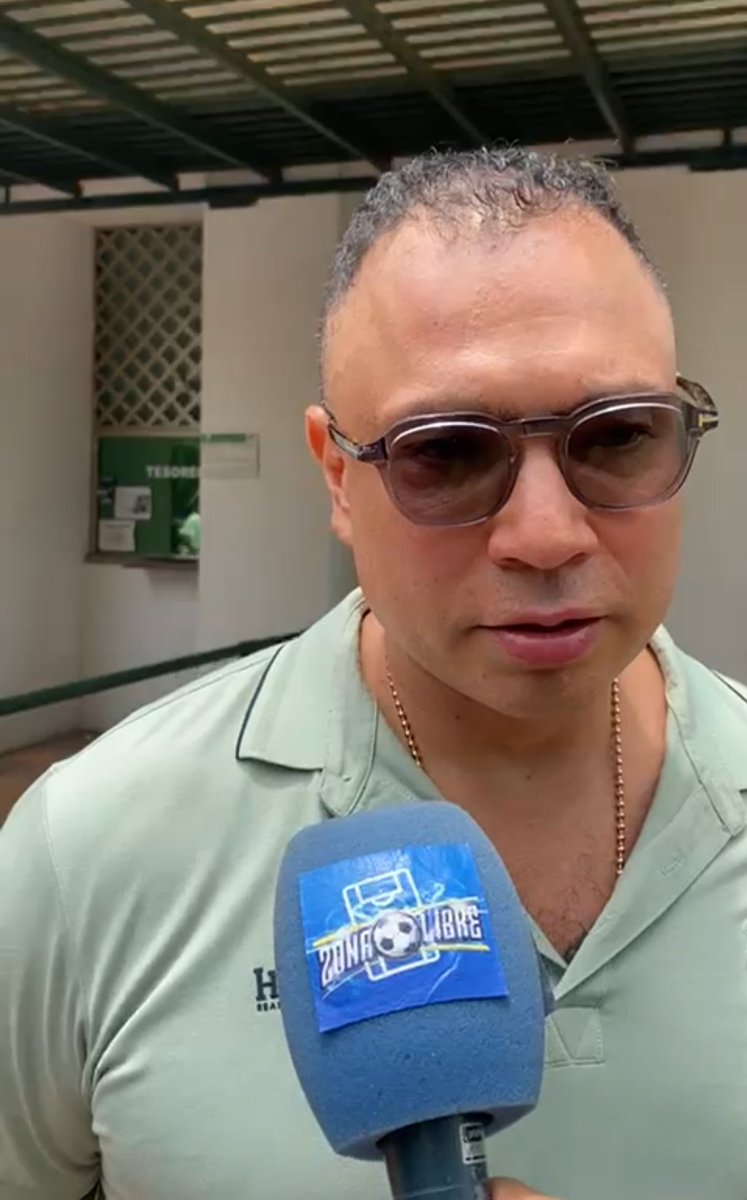 #ZonaLibreDeHumo tweet media