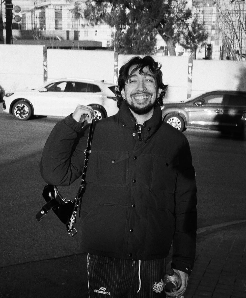 gineskå⭐️ is seeing conan!!! tweet media