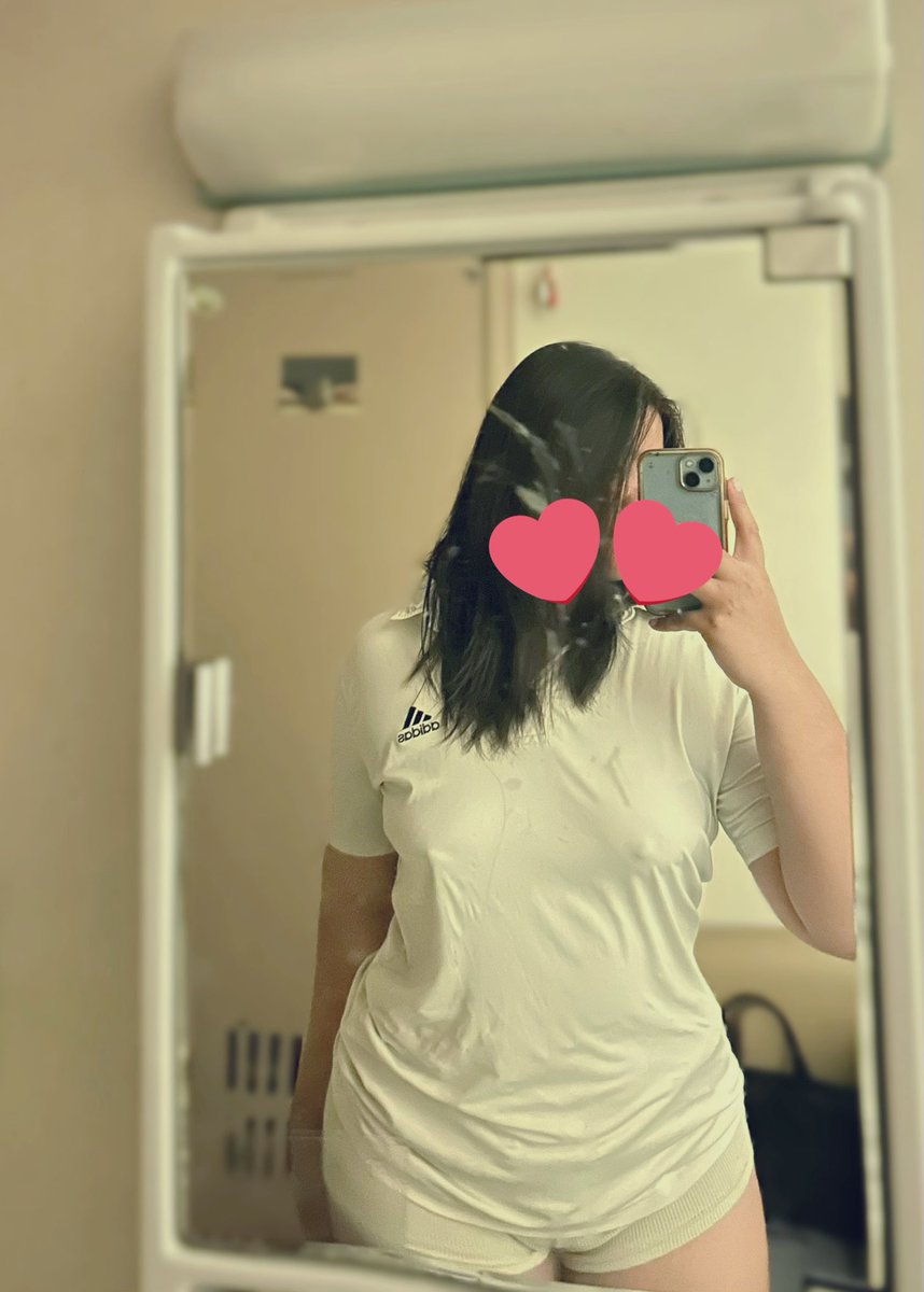 hellosummer tweet media