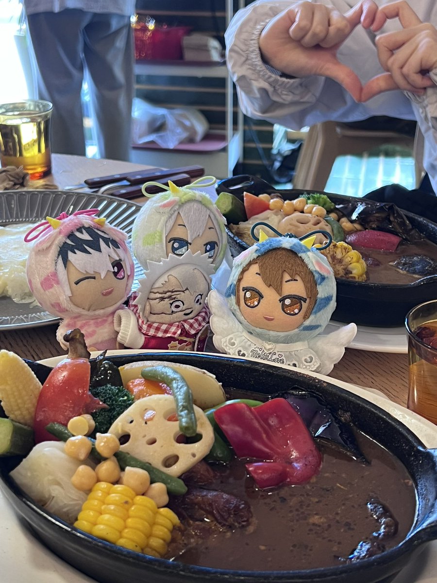 munrizo.. tweet media