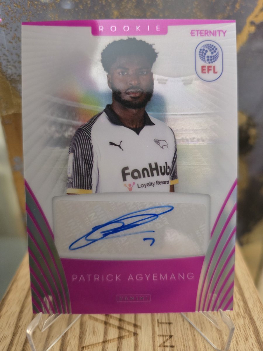 DCFCmemorabilia's tweet photo. Efl Eternity Patrick Agyemang Numbered Auto # 12/20 Derby County 

£61.39 currently

6 bids

Ends Tue 31st Mar @ 11:39am

https://t.co/LBceLvXQn0

#ad #dcfc https://t.co/0O49oQZSOD