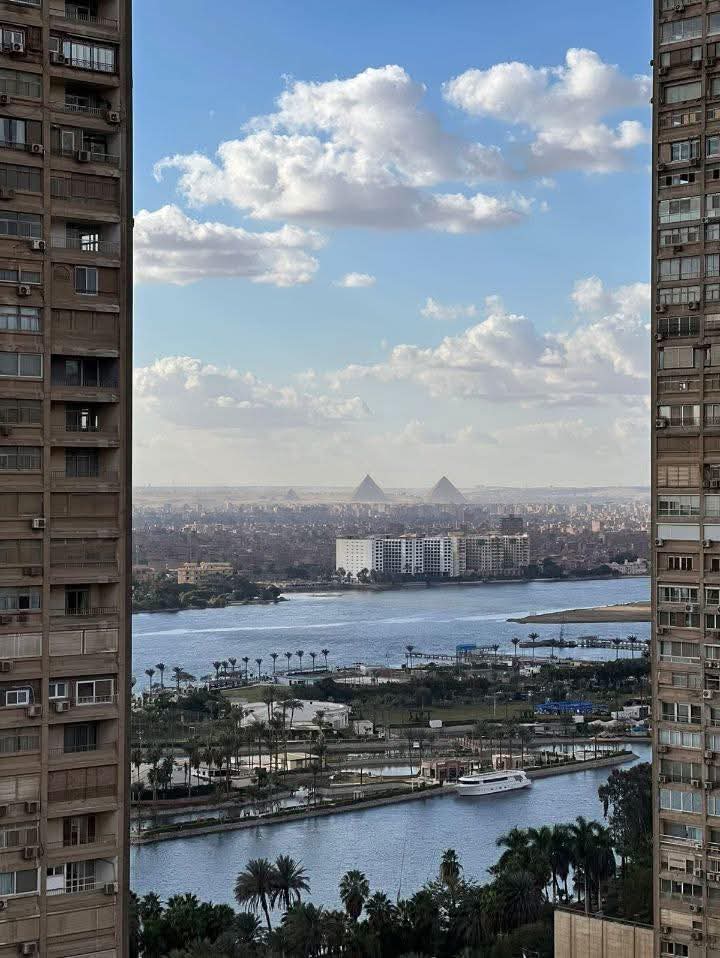 مصطفى |١٤١٧هَـ tweet media