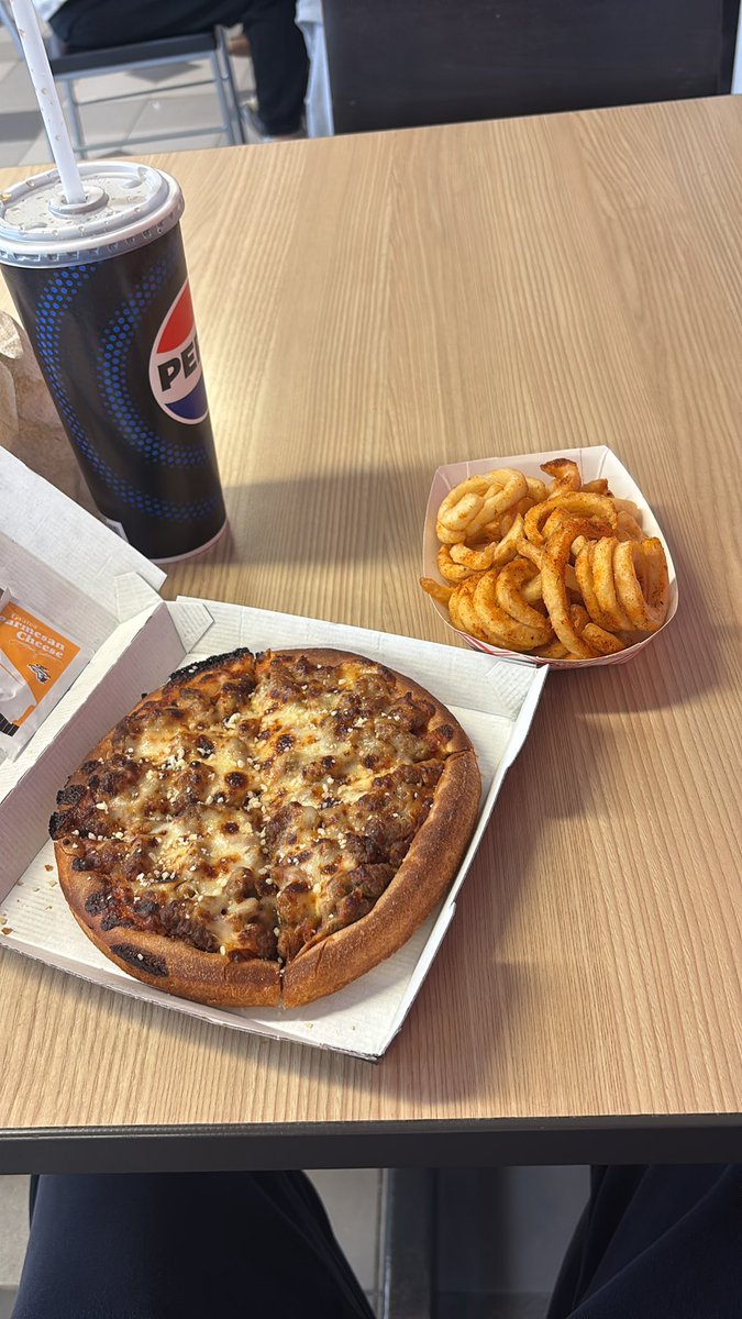 Buchanan Hall tweet media