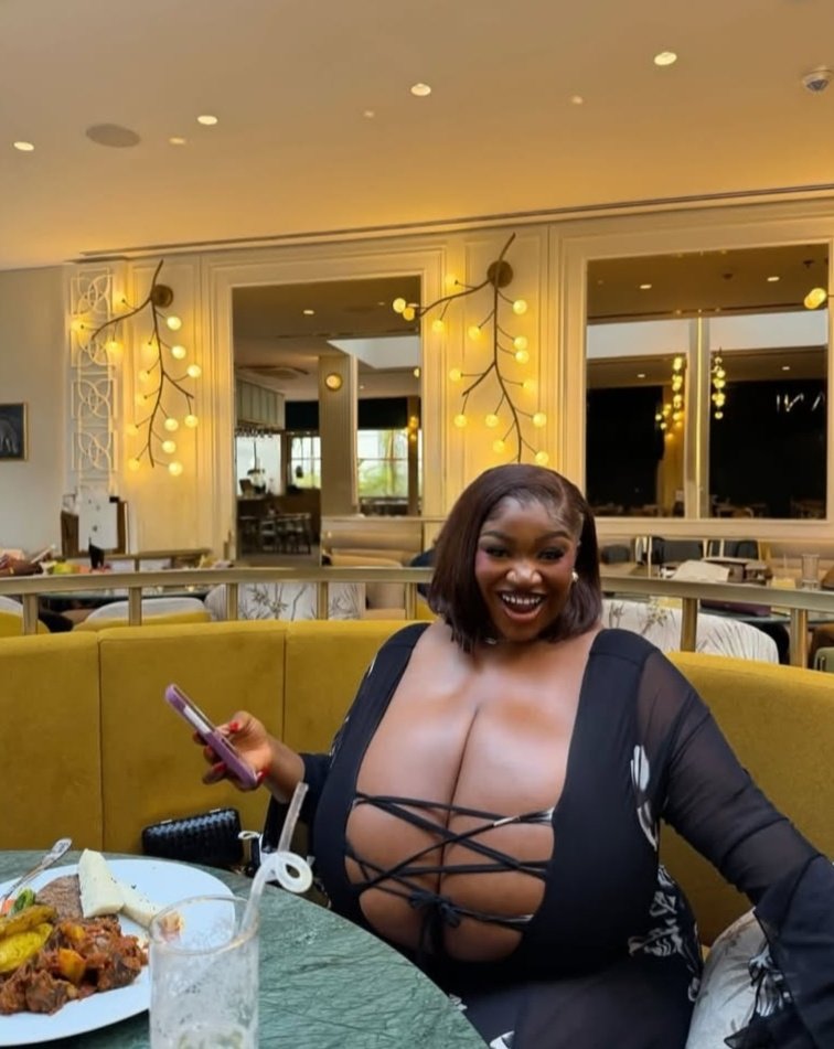 Bella Rose tweet media