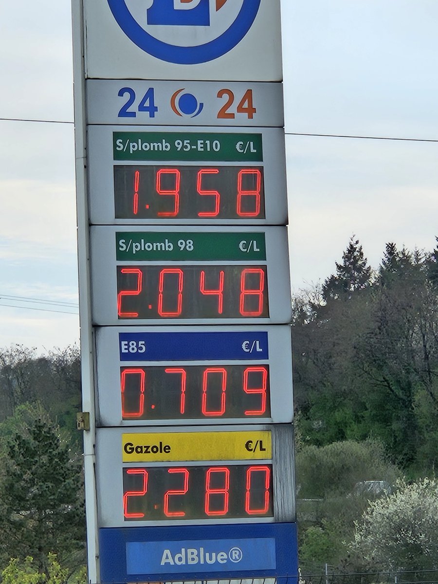 Ch.LECHEVALIER tweet media