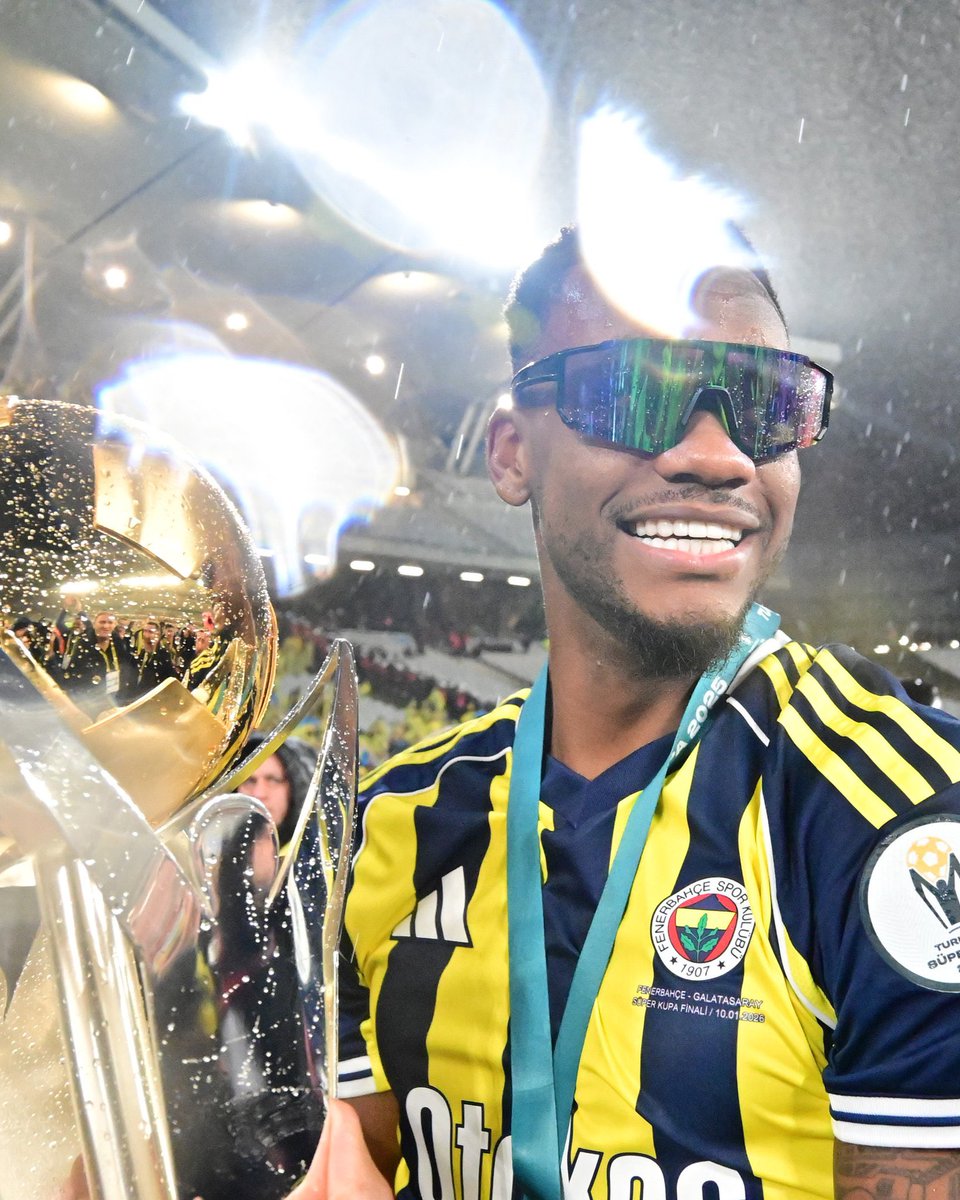 InsideFB tweet media