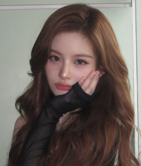 About Music tweet media