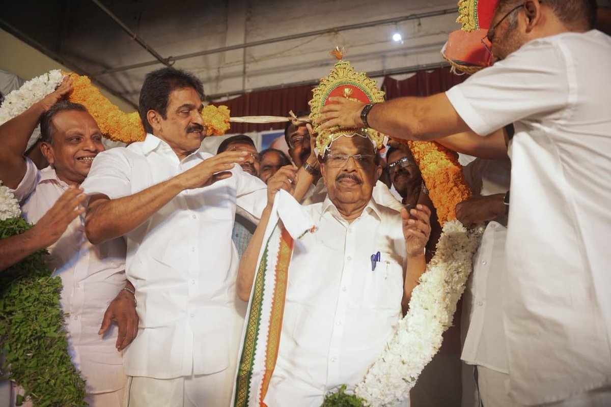 kcvenugopalmp's tweet photo. My home Alappuzha has always embraced me with open arms, and today’s campaign trail was no different!

When we stopped at Aroor, Cherthala, Ambalappuzha, Alappuzha and Kayamkulam, it was like a massive family gathering. Met beloved voters from all backgrounds and heard all their grievances that the State Government failed to address.

Rest assured, when the UDF returns to power this time, we will transform Alappuzha and give a government that listens only to the people!