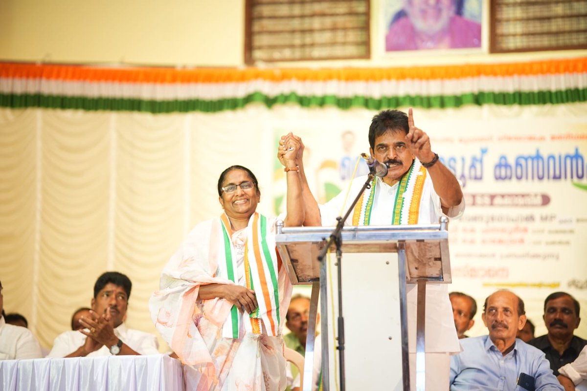 kcvenugopalmp's tweet photo. My home Alappuzha has always embraced me with open arms, and today’s campaign trail was no different!

When we stopped at Aroor, Cherthala, Ambalappuzha, Alappuzha and Kayamkulam, it was like a massive family gathering. Met beloved voters from all backgrounds and heard all their grievances that the State Government failed to address.

Rest assured, when the UDF returns to power this time, we will transform Alappuzha and give a government that listens only to the people!
