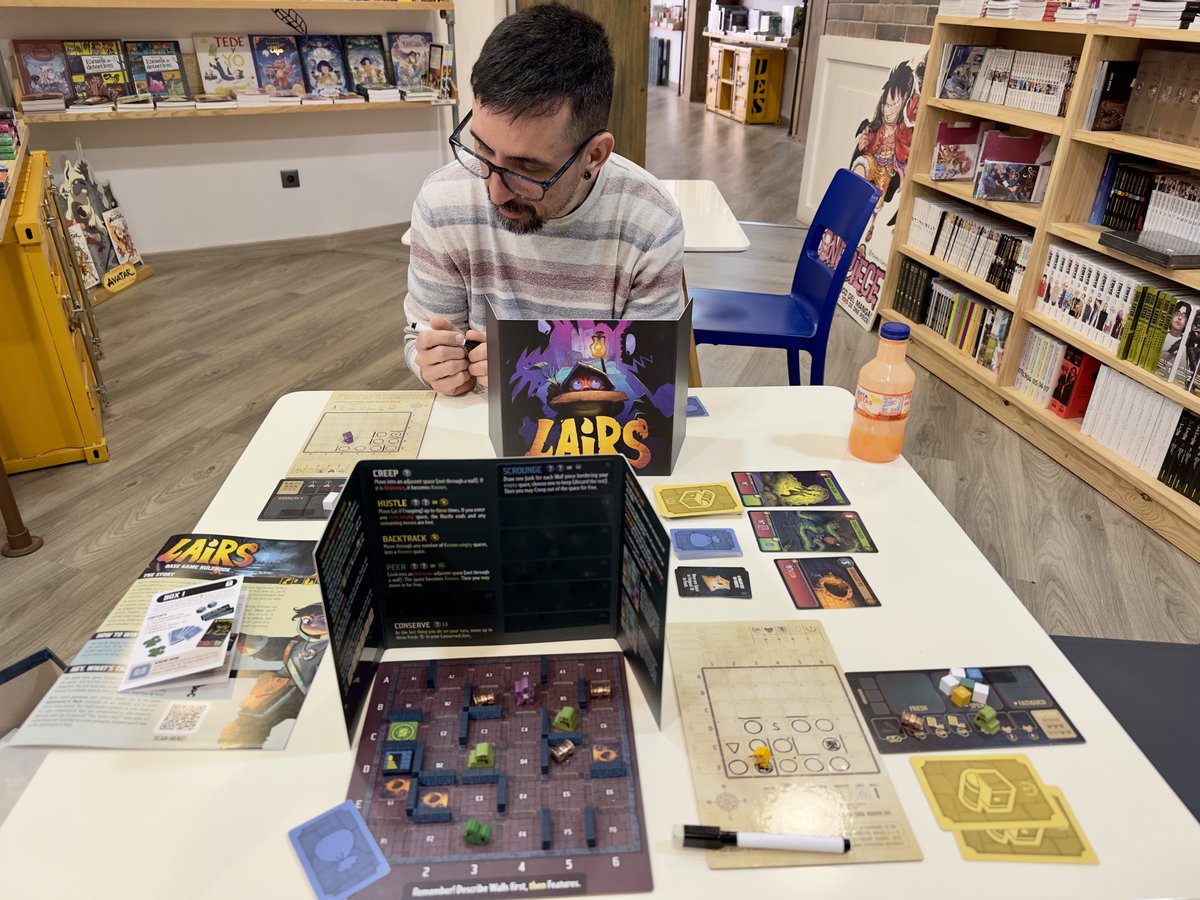 ElPinguinoJugon's tweet photo. Ya abriendo cajitas en #Lairs 
Muy molón, pero mucho. Con ganas de seguir profundizando más en las mazmorras, abrir sobres y cajas y llegar a “The Vault”, el cajote final. https://t.co/kRAOc6VIE7