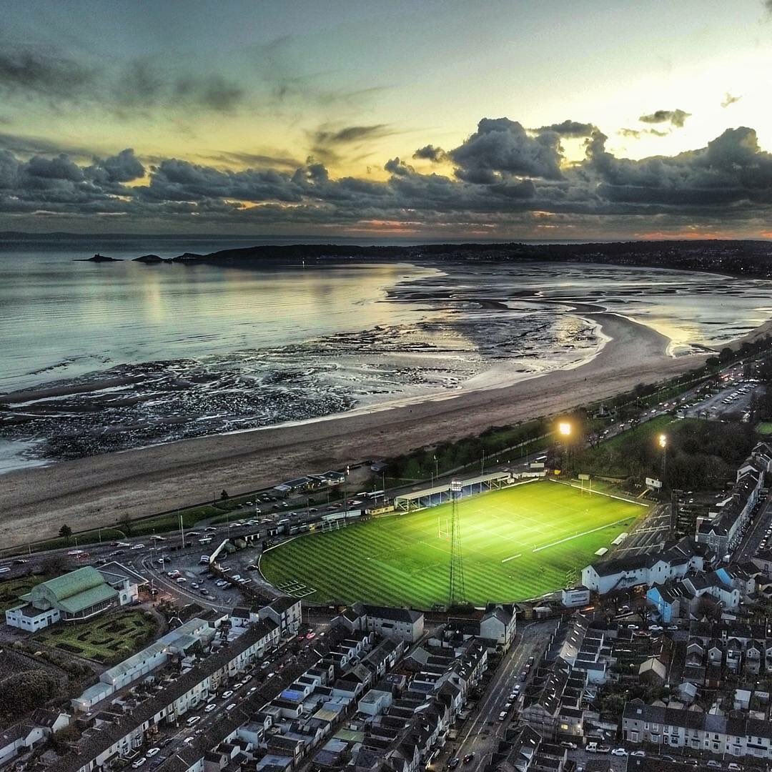 Nick Webb tweet media