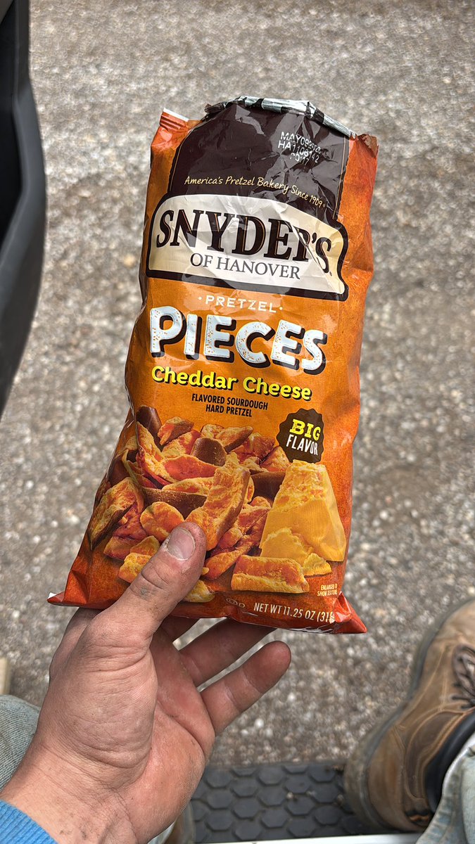 Rowan Carlson tweet media