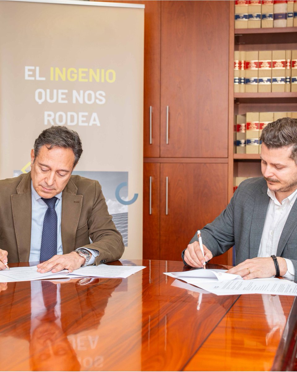coiirm's tweet photo. Nuestra futura sede: damos un paso clave

Hoy hemos avanzado en el proyecto de la futura sede del COIIRM. Nuestro decano, Marcos Mateos, se ha reunido con Arturo García Agüera, decano del #COAMU, para presentar el Concurso de Ideas que marcará el inicio de este nuevo espacio. https://t.co/TjWmLVa1yJ