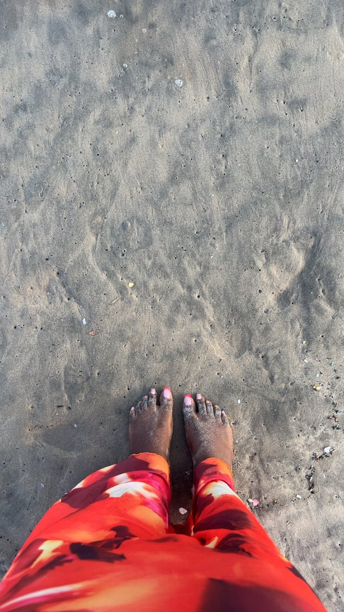 Lora🤍 tweet media