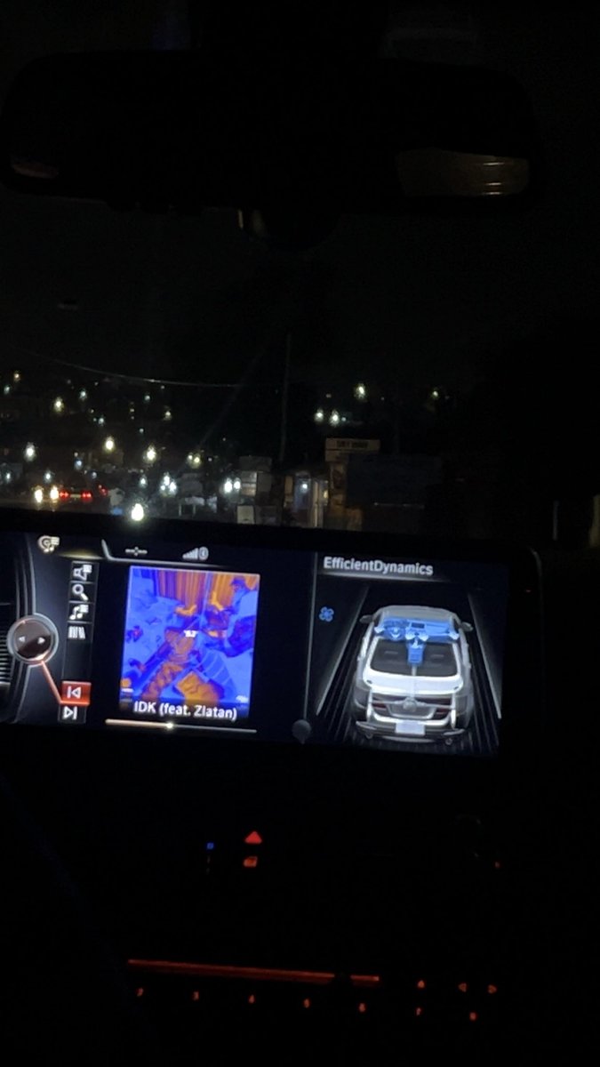 Lora🤍 tweet media