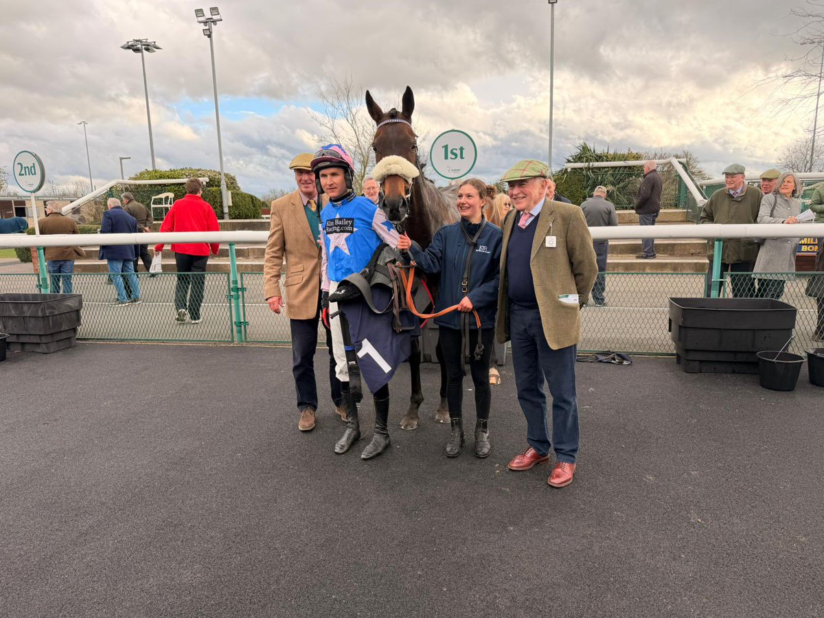 Kim Bailey & Mat Nicholls Racing tweet media