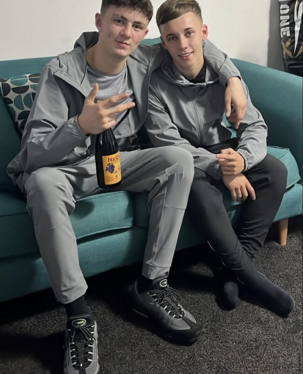 Scallyladss tweet media