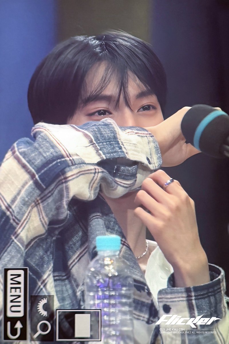 𝙁𝙡𝙞𝙘𝙠𝙚𝙧 tweet media