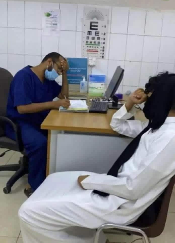 الوقت tweet media