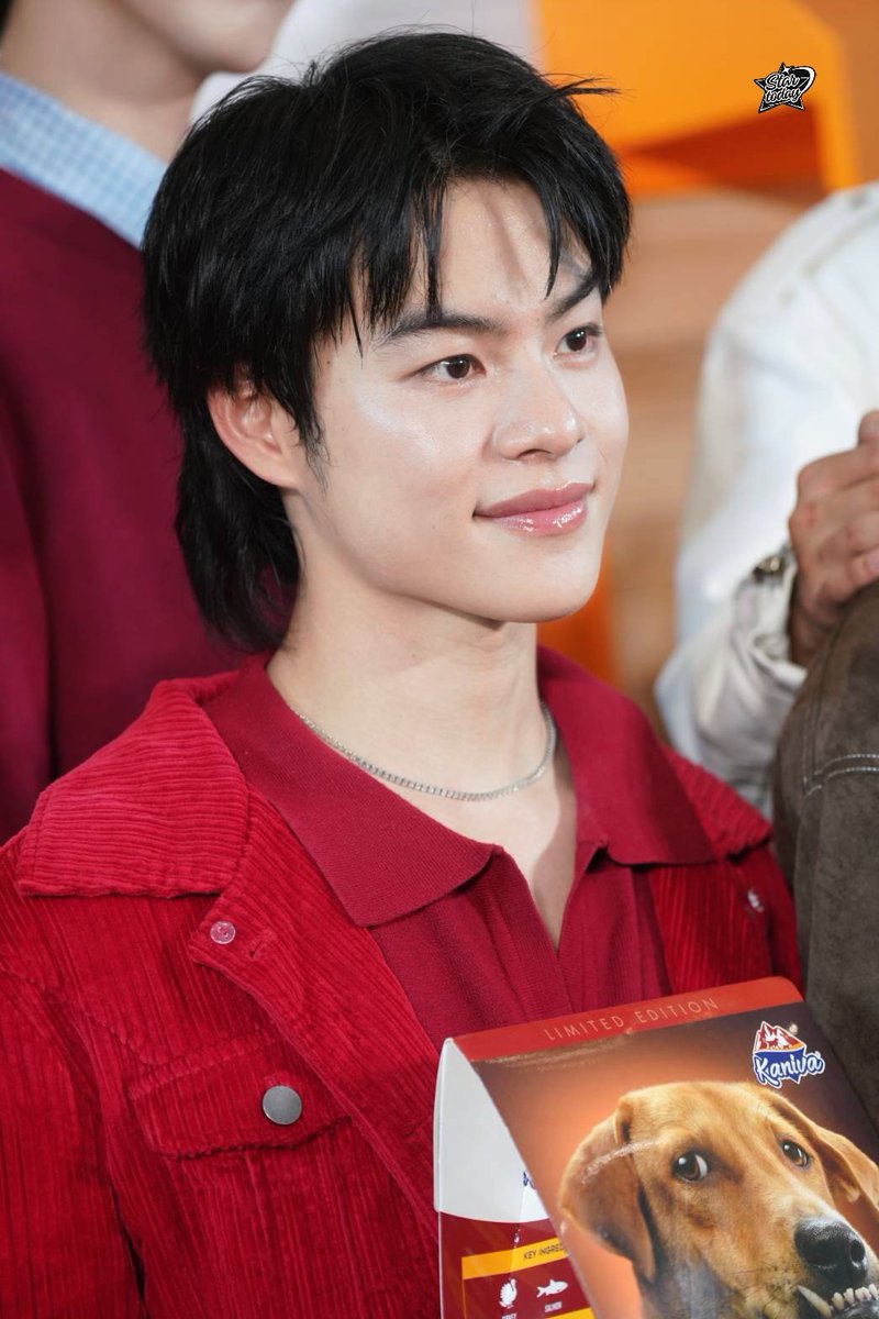 StarToday tweet media