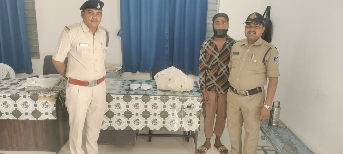 SP Barwani tweet media