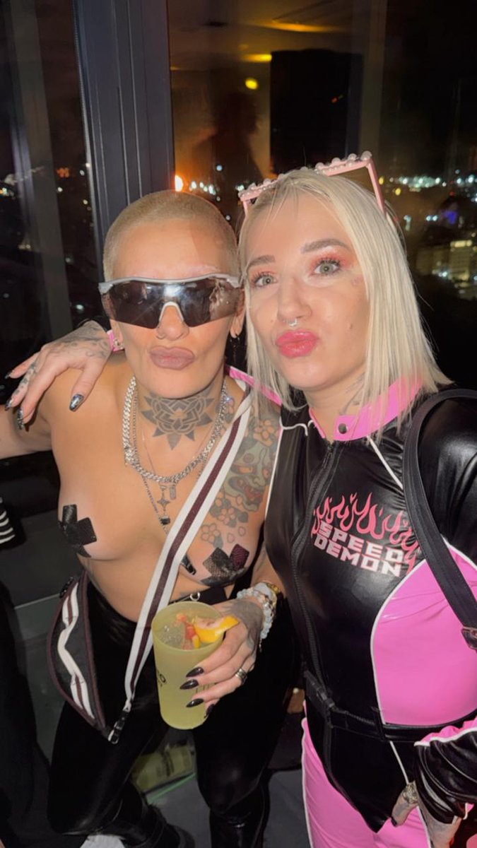 La Katianeta Oficial 🏍️ tweet media