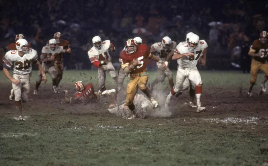 Football’s Greatest Moments tweet media