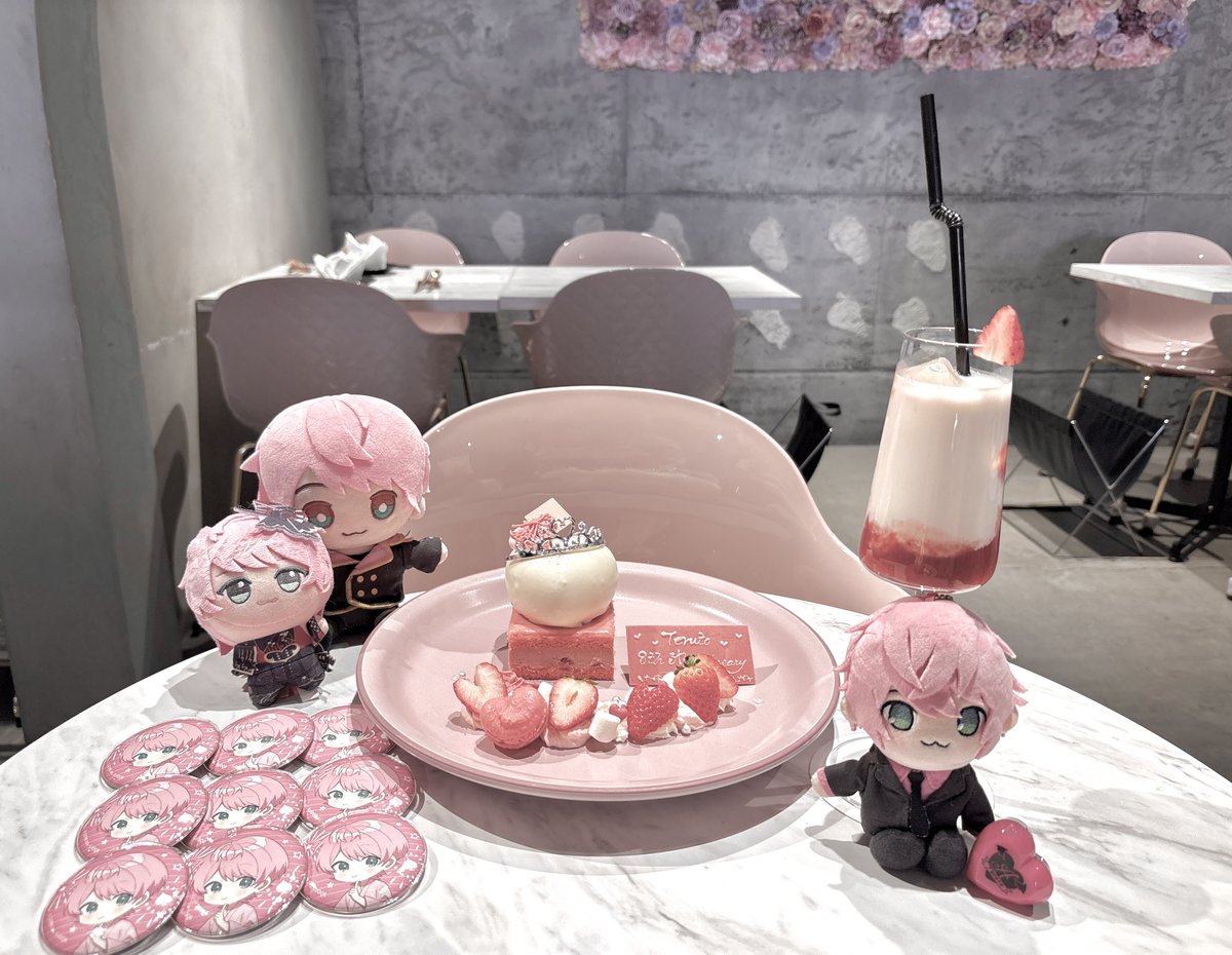 あやな tweet media