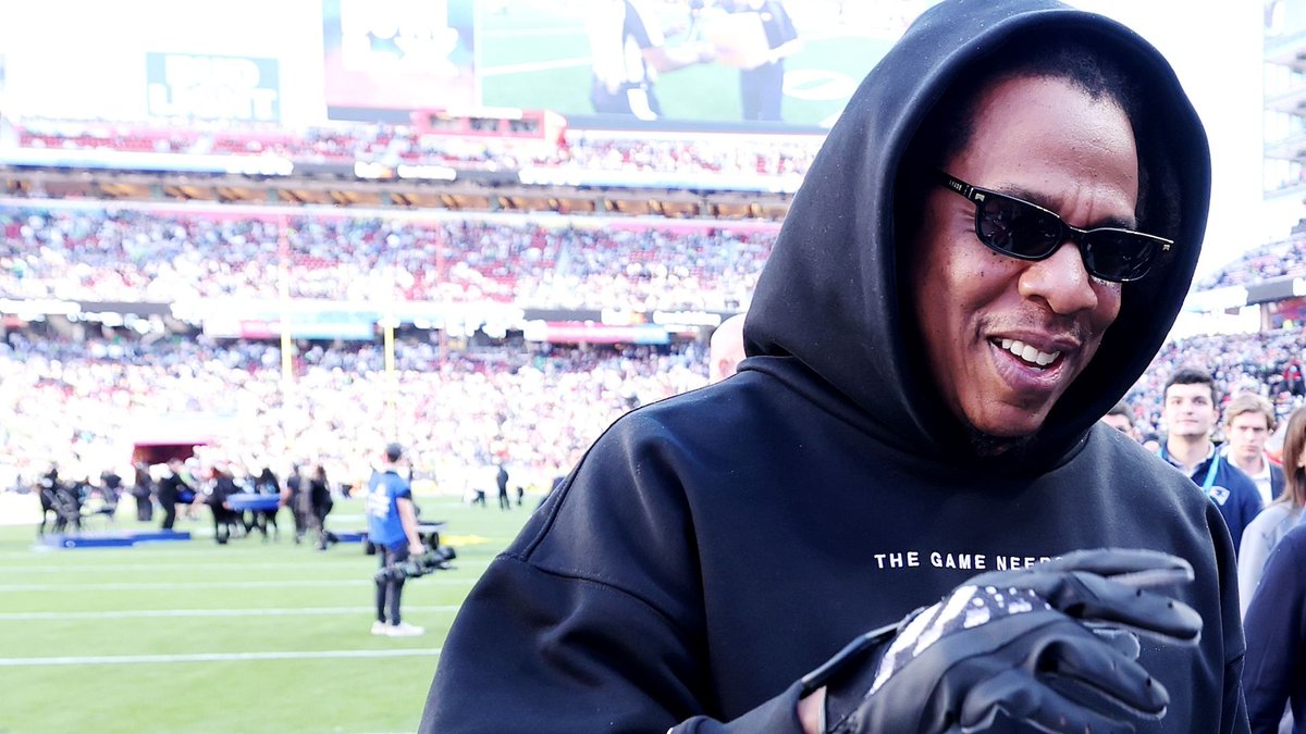 Complex Music tweet media