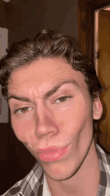 Emiliano tweet media