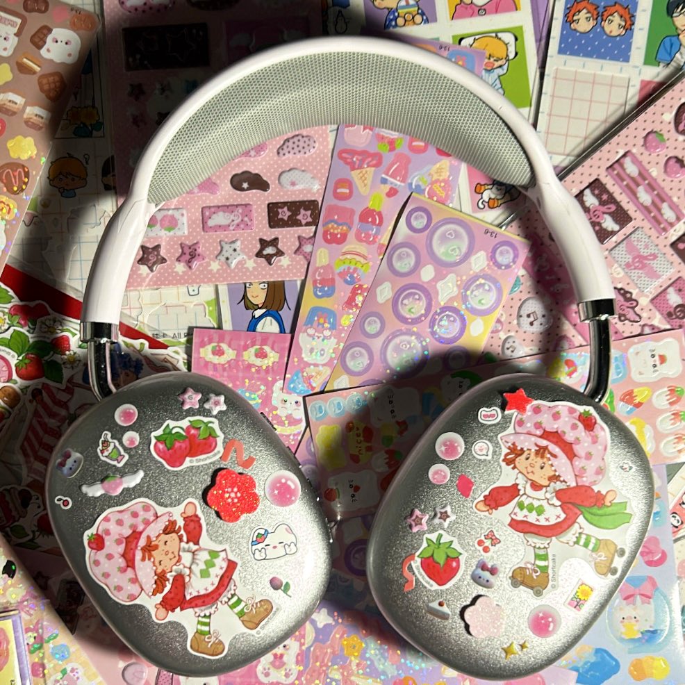 𑣲 nui ❀ tweet media