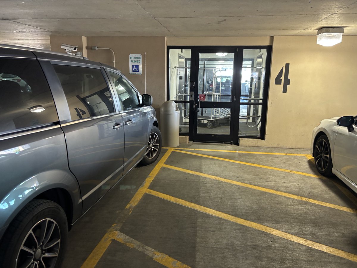 truevibe75's tweet image. #parkinggarage #columbusohio