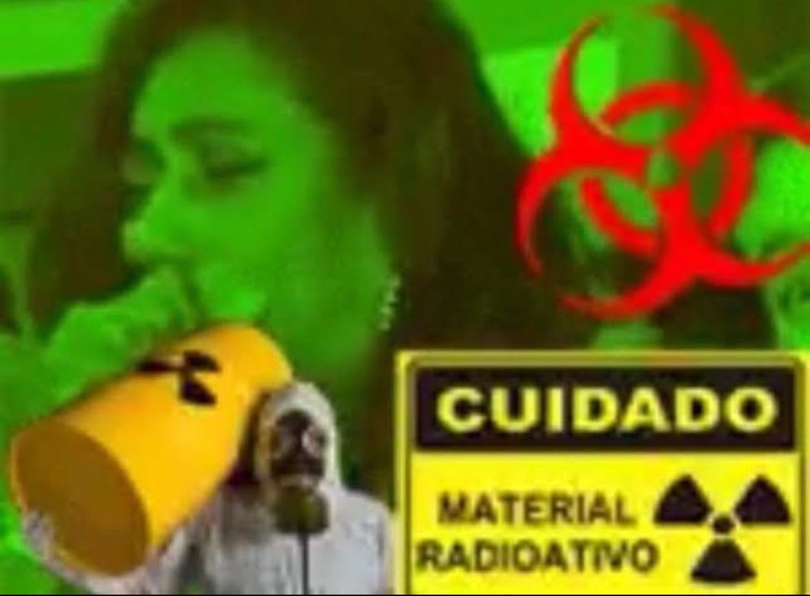 •🎭• how did MIA get here? •🪩• tweet media