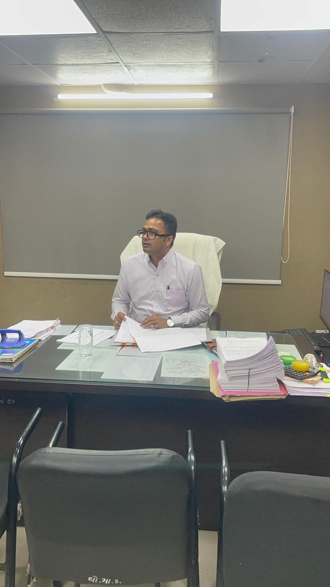 Collector & District Magistrate Bhavnagar tweet media