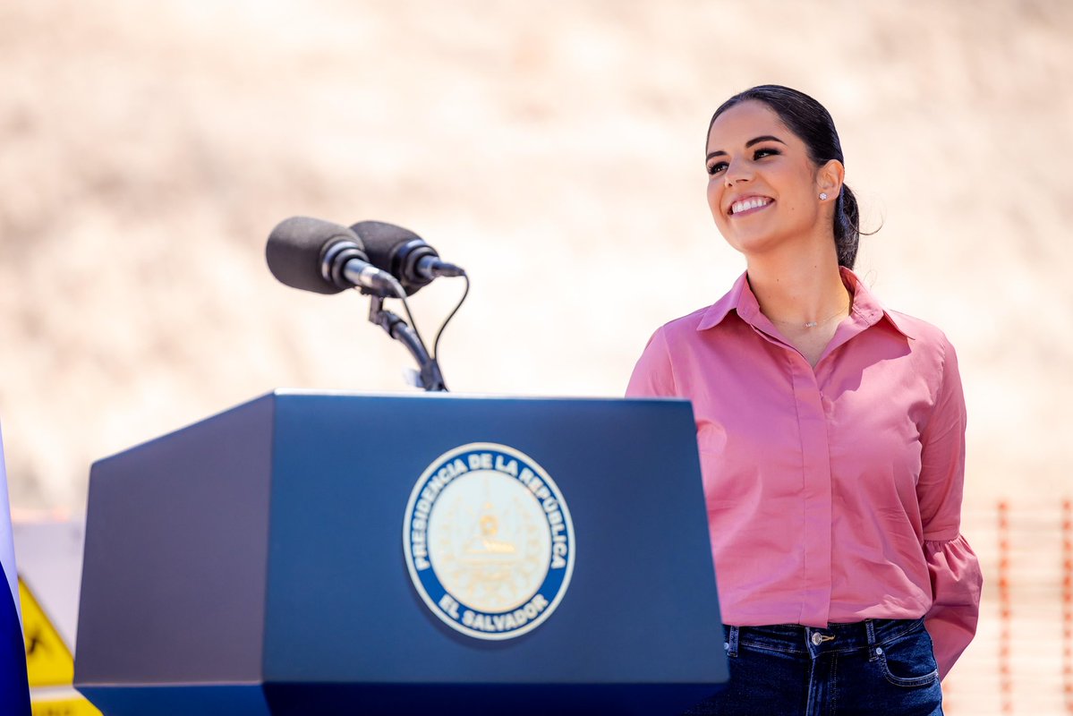 Casa Presidencial 🇸🇻 tweet media