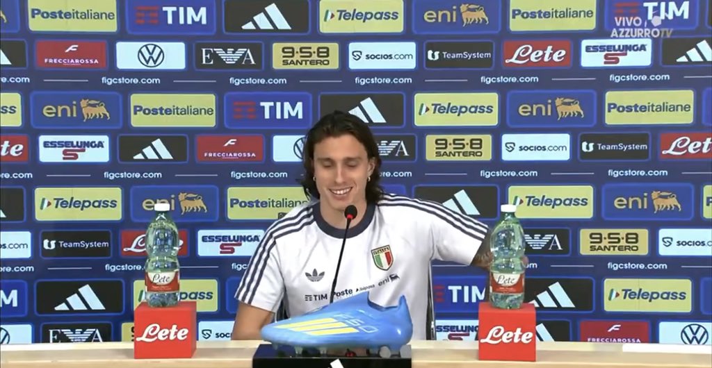 الدوري الإنجليزي™ tweet media