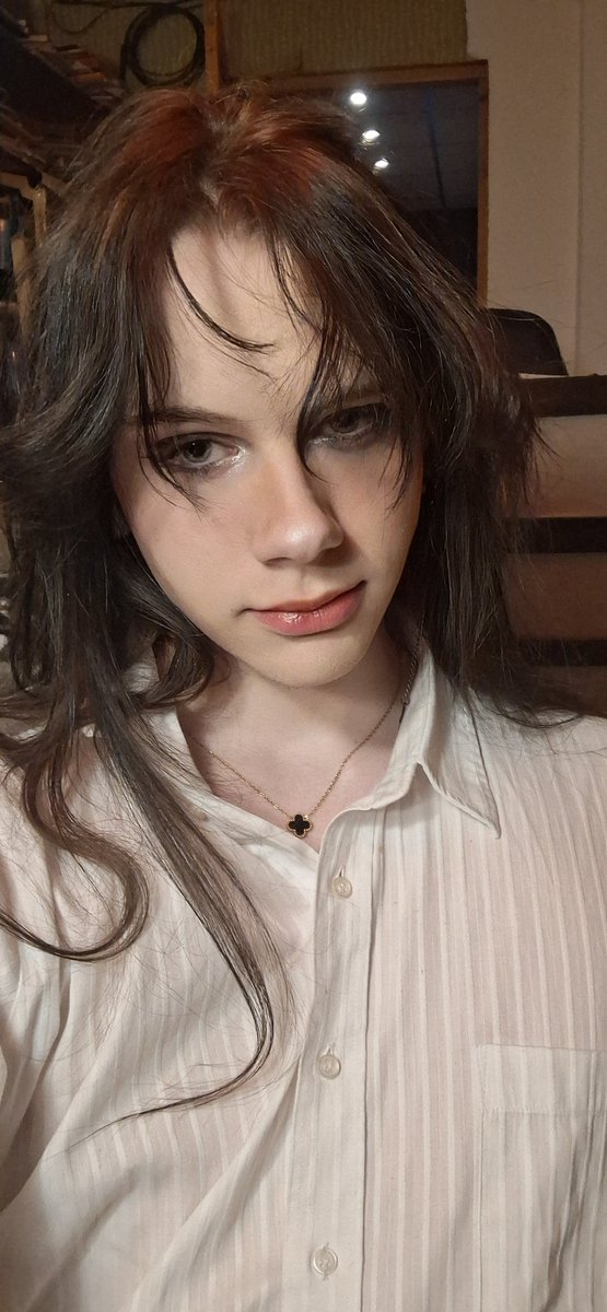 viredoll_'s tweet photo. I have been in the process of trying to find a decent makeup style today #femboy https://t.co/DkiYmfxCWr