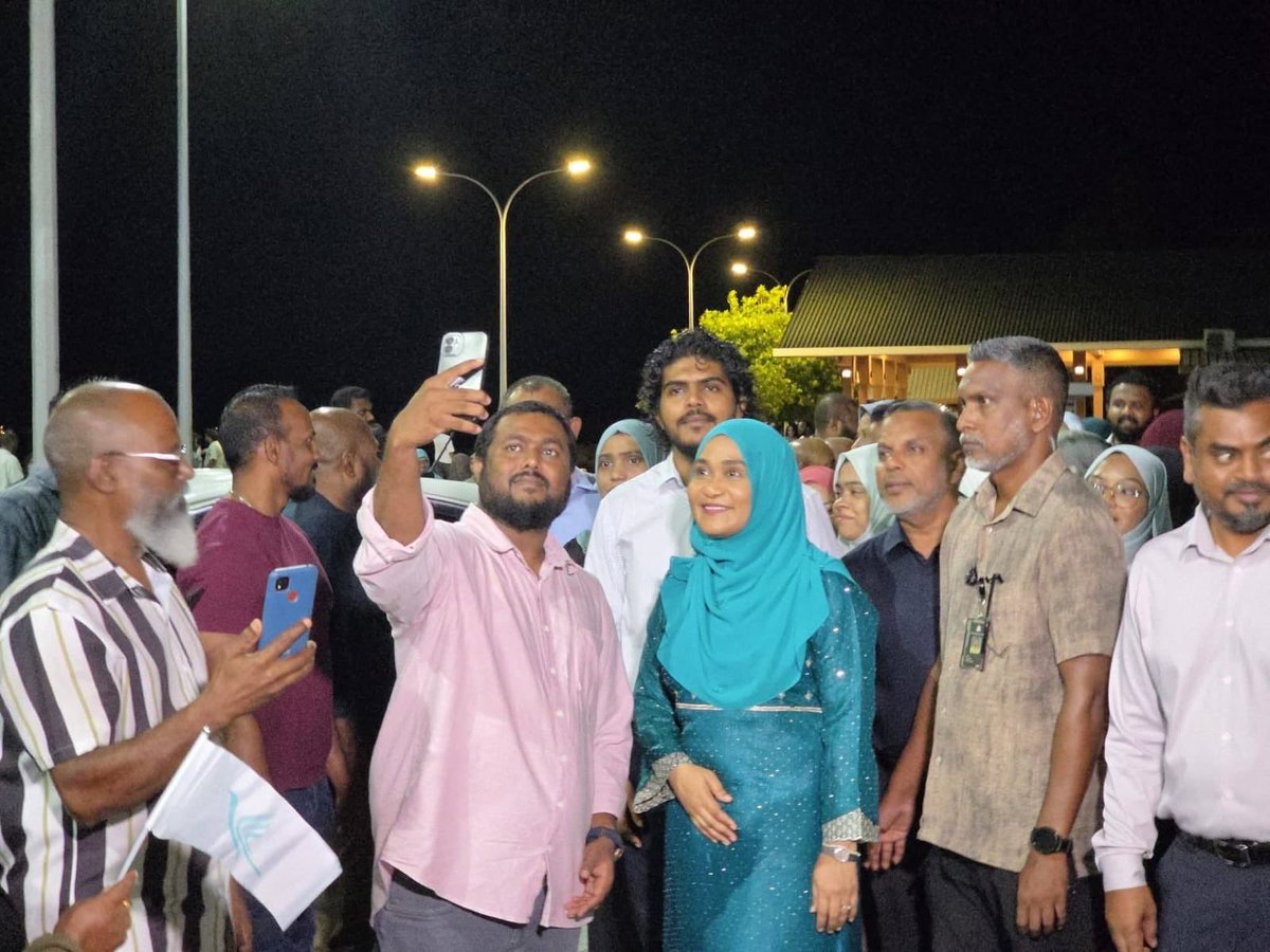 Humandust tweet media