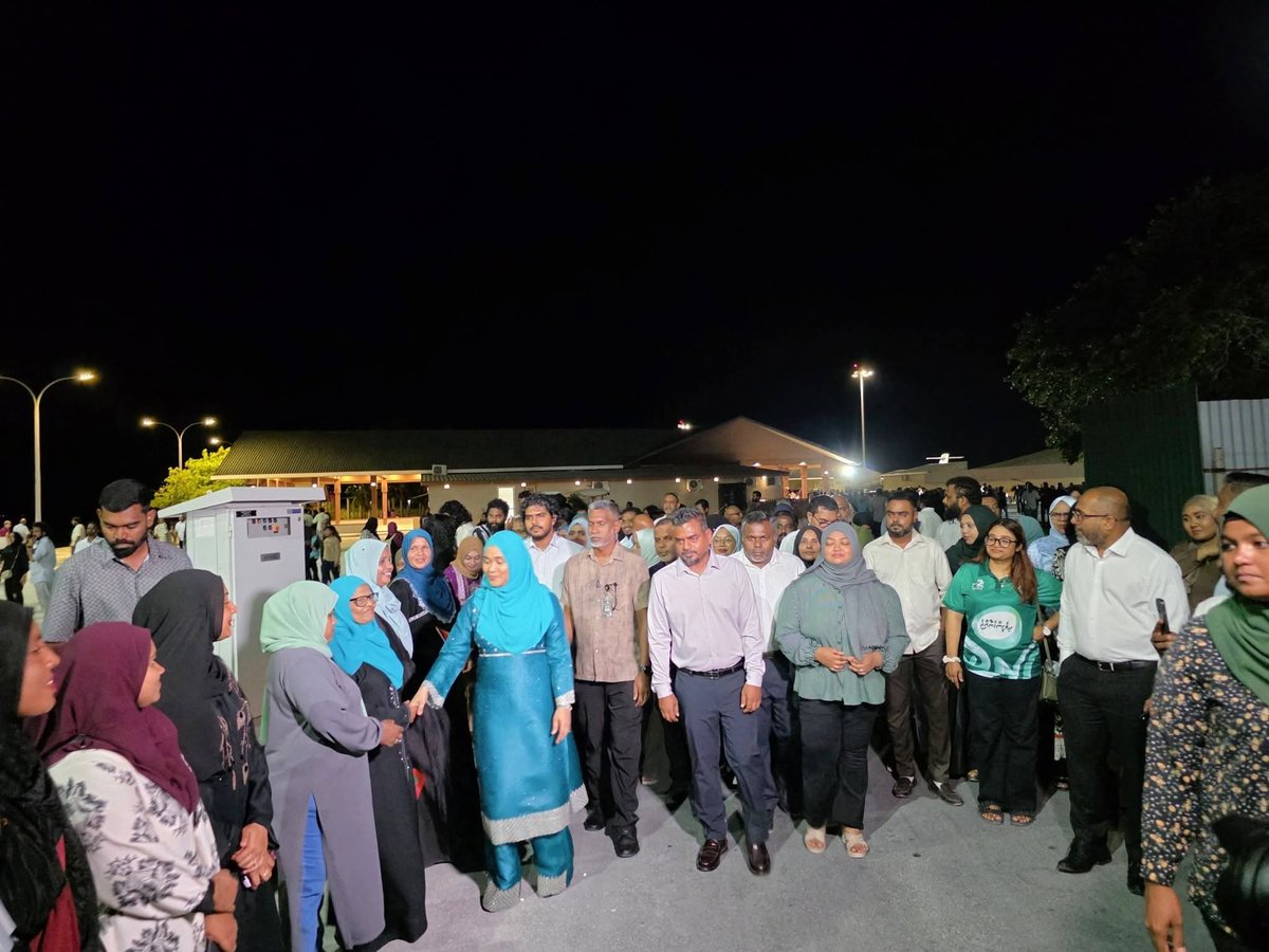 Humandust tweet media