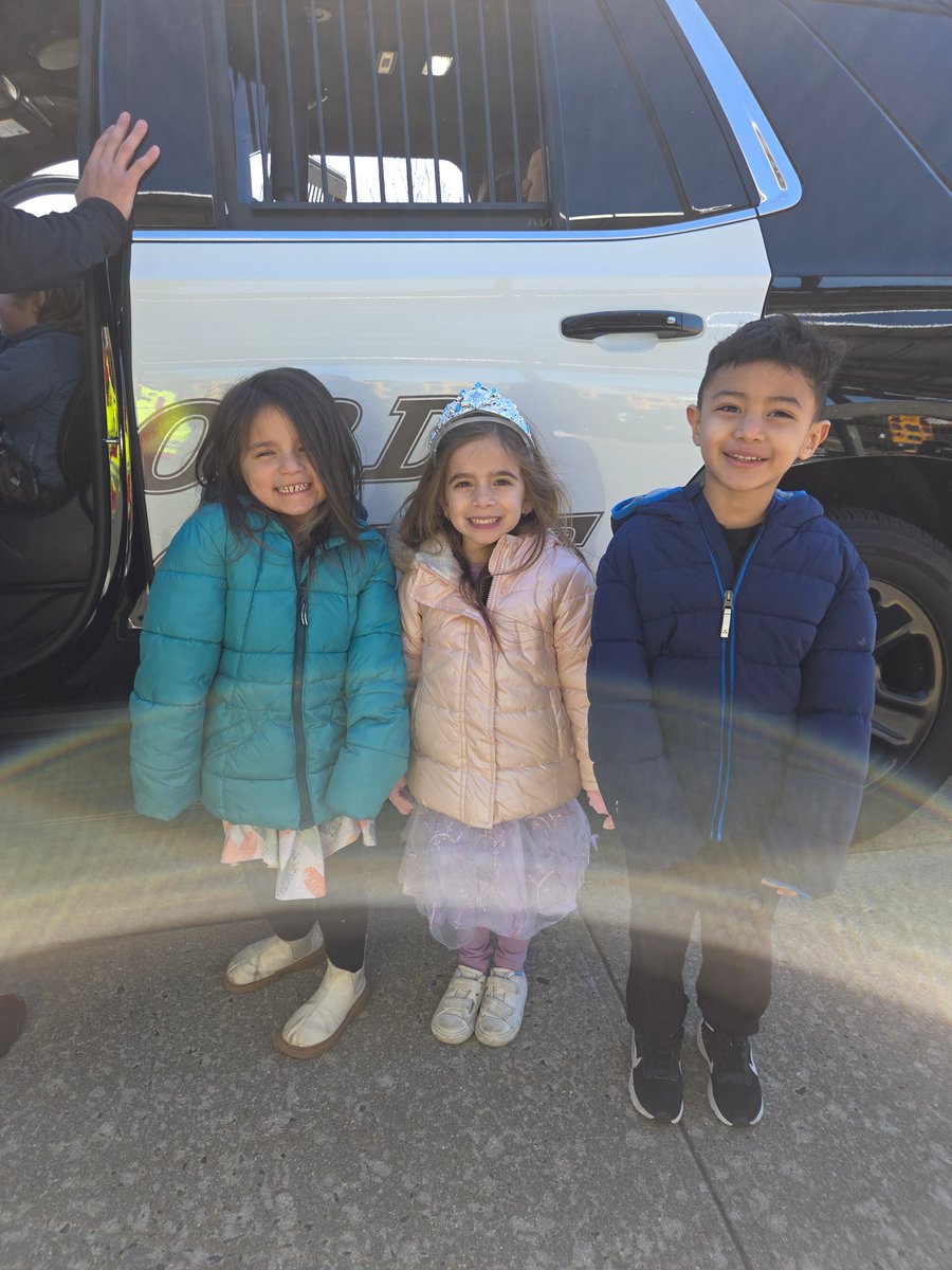 Trisha Costello tweet media